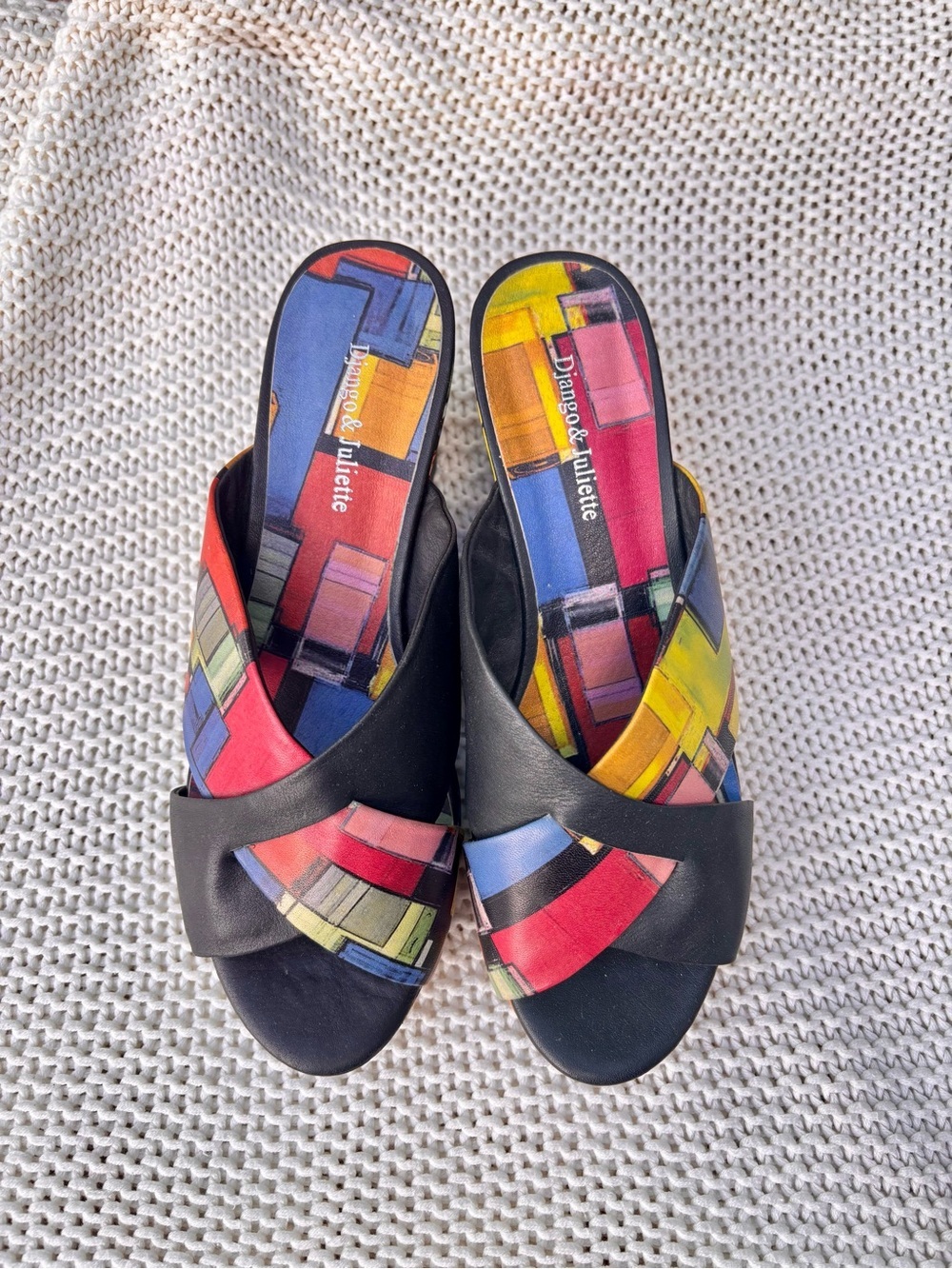 DJANGO & JULIETTE | colour lock wedge | size 39